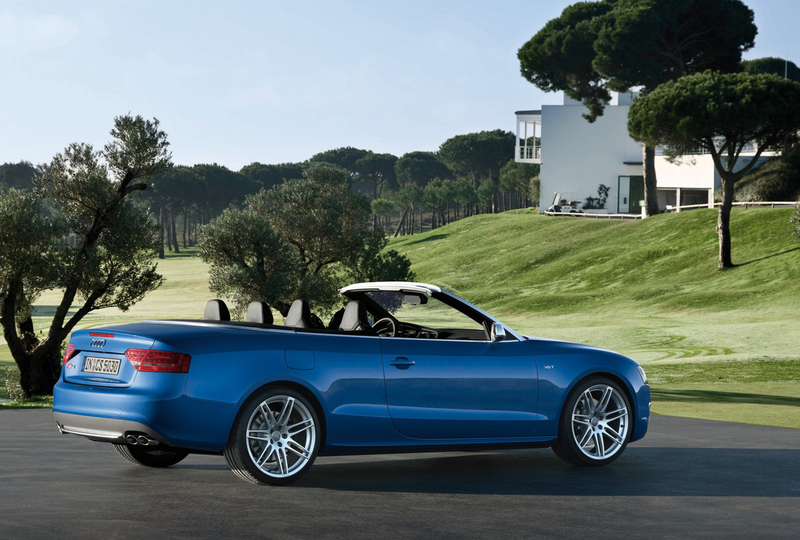 Illustration for article titled 2010 Audi A5 And S5 Convertibles Drop Their Tops